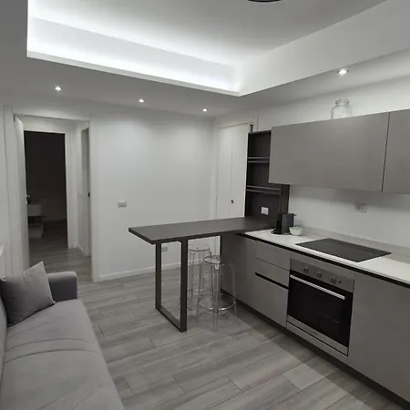 Apartment Bergamo F21 *
